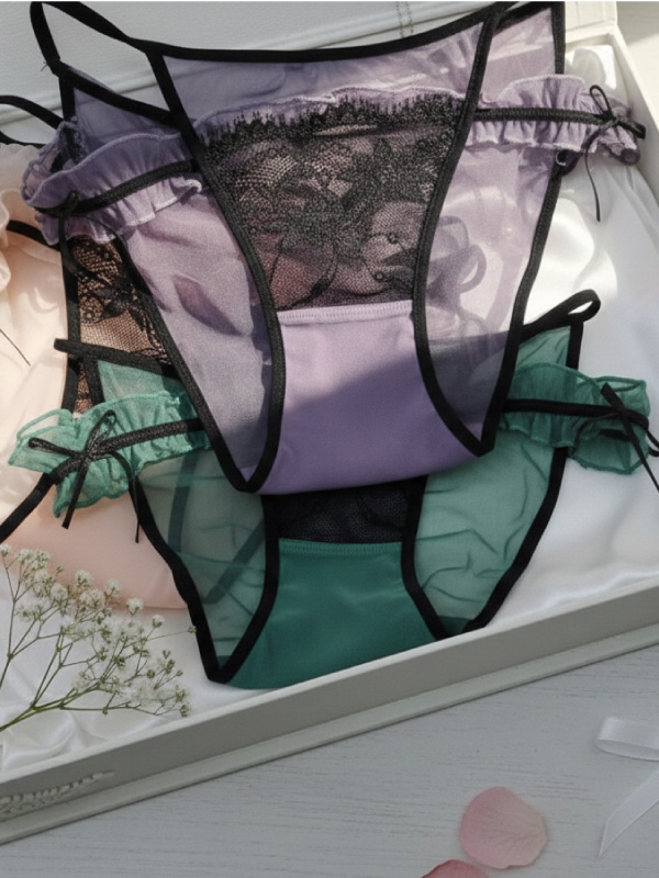 小浪漫蕾絲簍空蕾絲低腰三角褲 (紫色) FREE