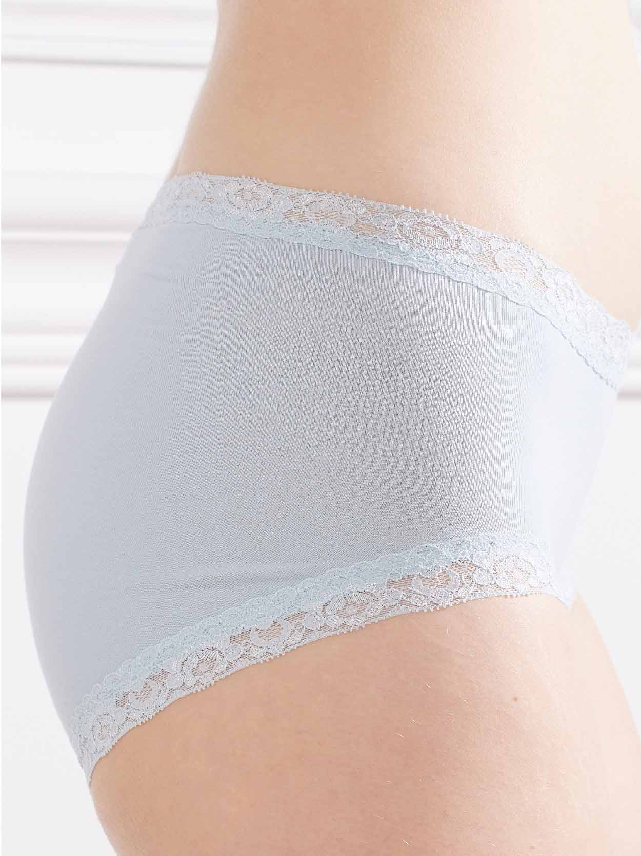 日系素棉質褲腳滾小條蕾絲包臀小平口內褲 (藍色) M-XL
