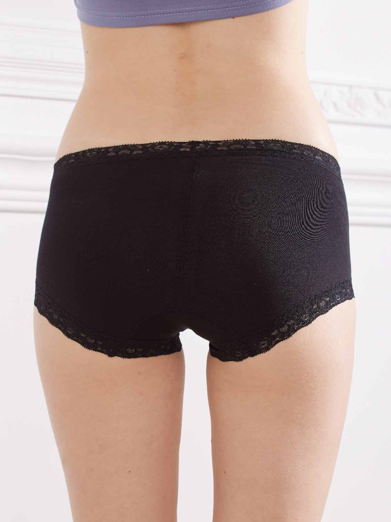 日系素棉質褲腳滾小條蕾絲包臀小平口內褲 (黑色) M-XL