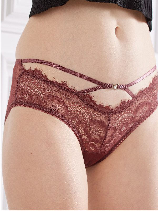 蕾絲性感內褲女低腰三角褲 (紅色) FREE