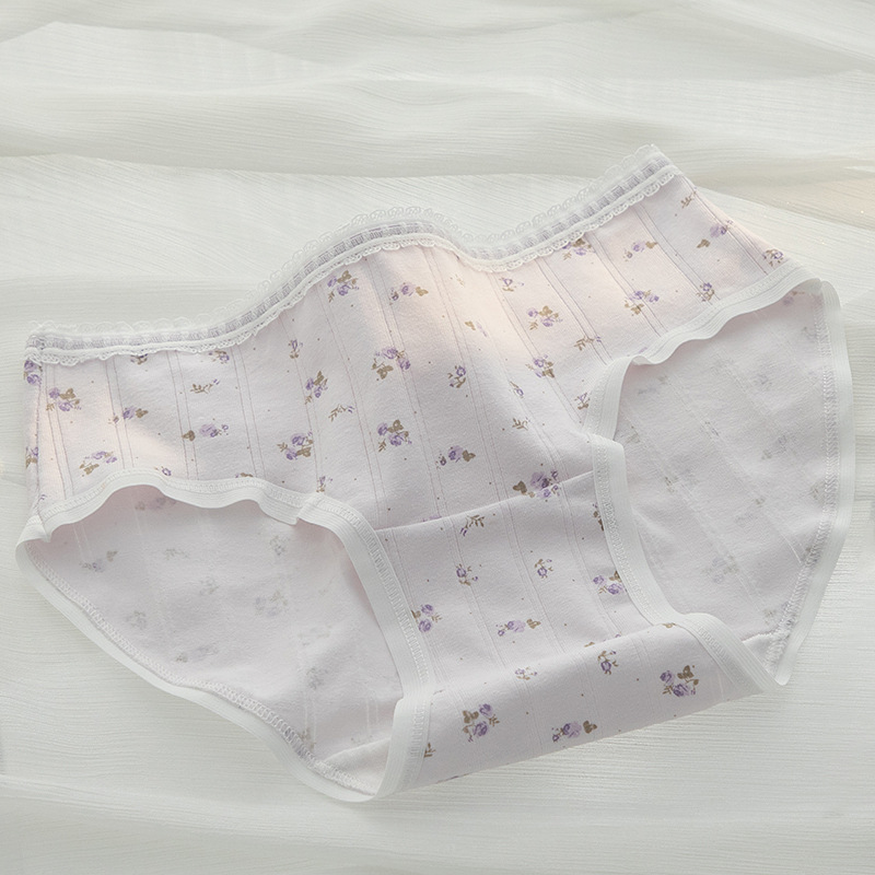 Cotton ss 紫色蝴蝶碎花棉質三角內褲(淺紫色) L-XL