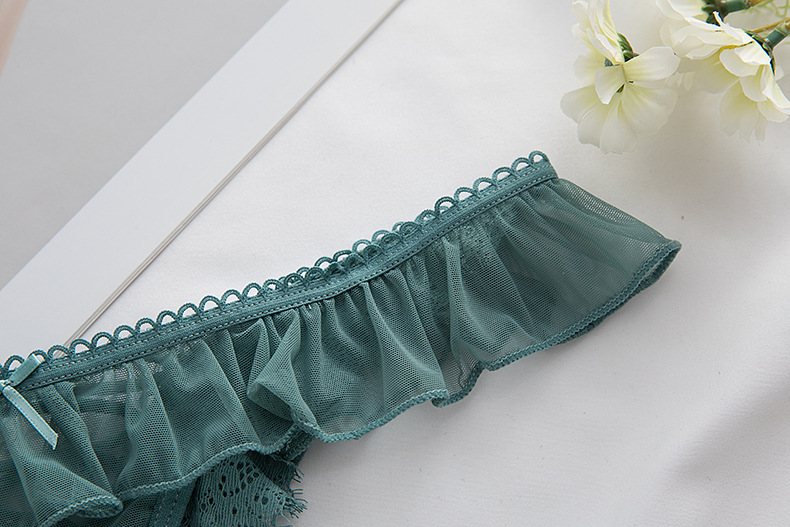 法式小裙擺細條交叉低腰性感丁字褲 (黑色) M-L