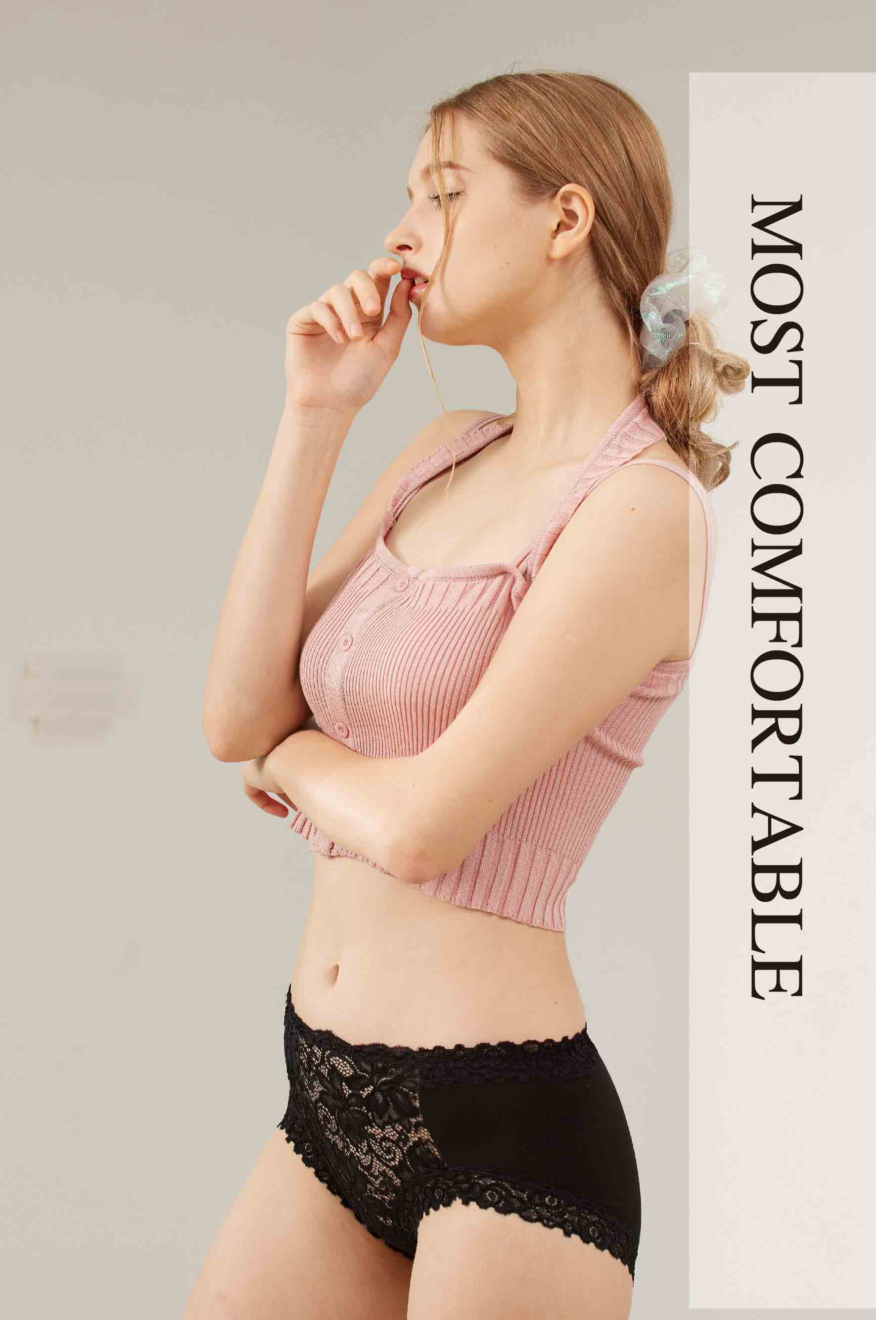 親膚柔感簍空蕾絲蠶絲高級褲 (粉藕色)