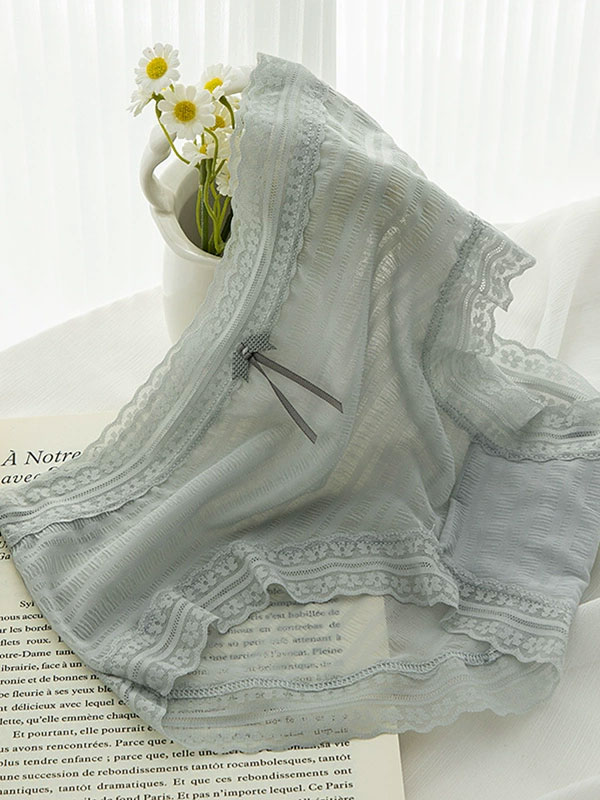 日系薄款高透氣花邊三角內褲(灰色) L