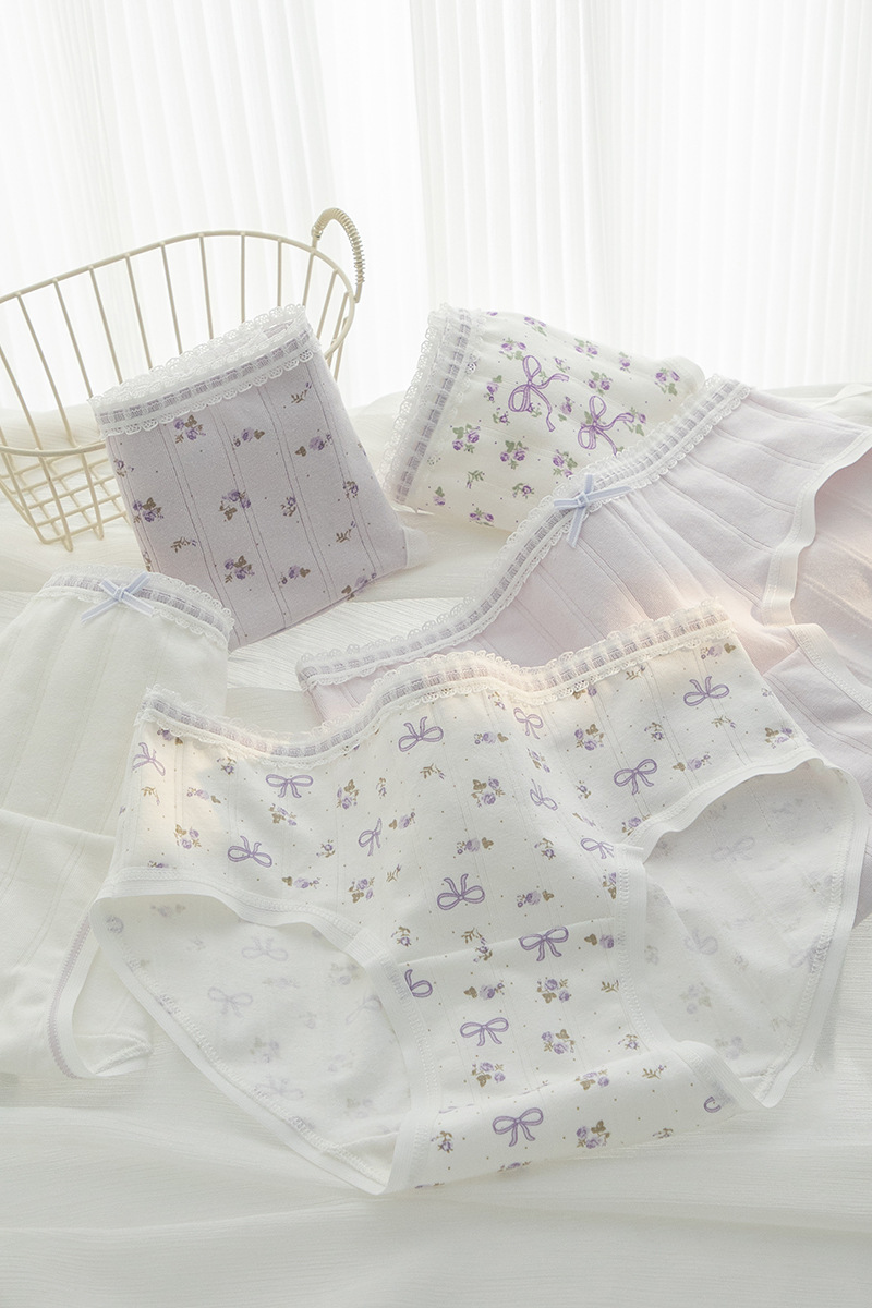 Cotton ss 紫色蝴蝶碎花棉質三角內褲(淺紫色) L-XL