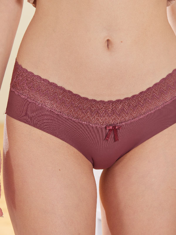 輕薄絲滑鏤空蕾絲棉質低腰三角褲(玫紅) FREE