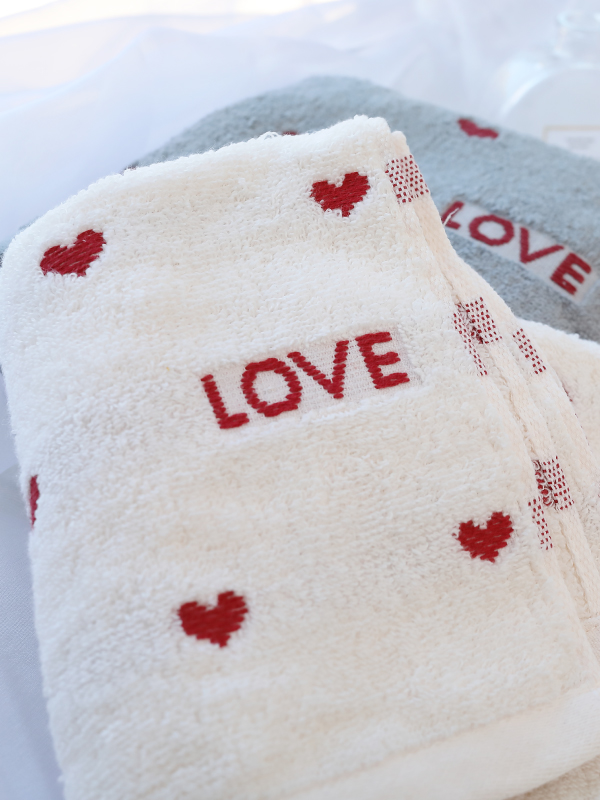 柔軟100%純棉愛心毛巾(灰色)