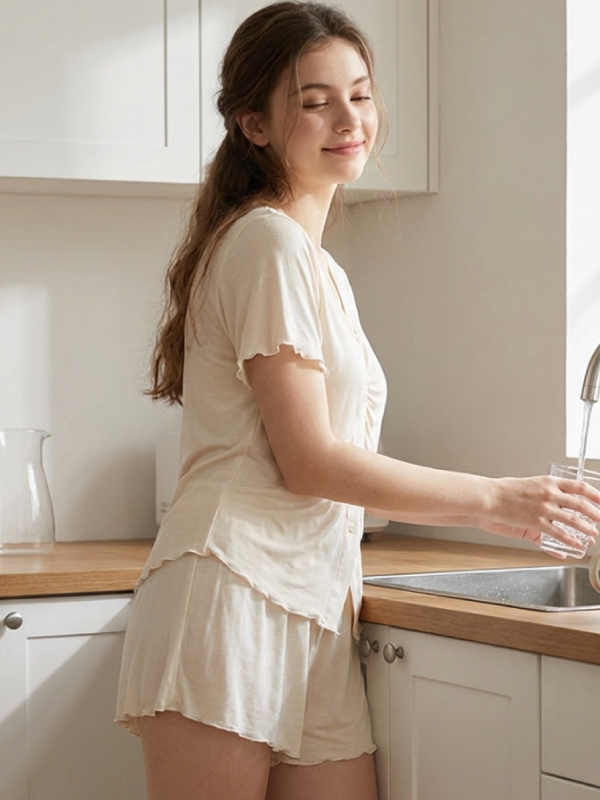 輕柔 莫黛爾V領居家睡衣睡褲莫黛爾 (奶黃色) L